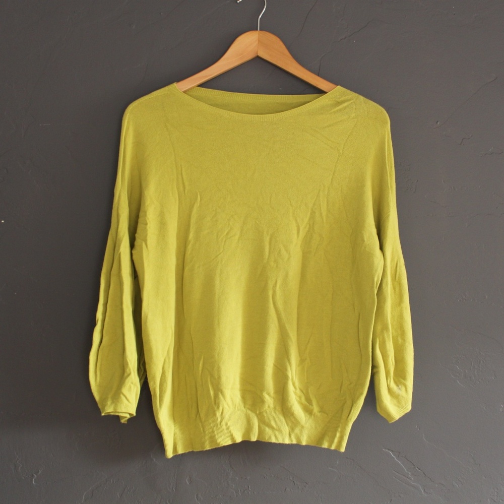 Green bell sleeve sweater